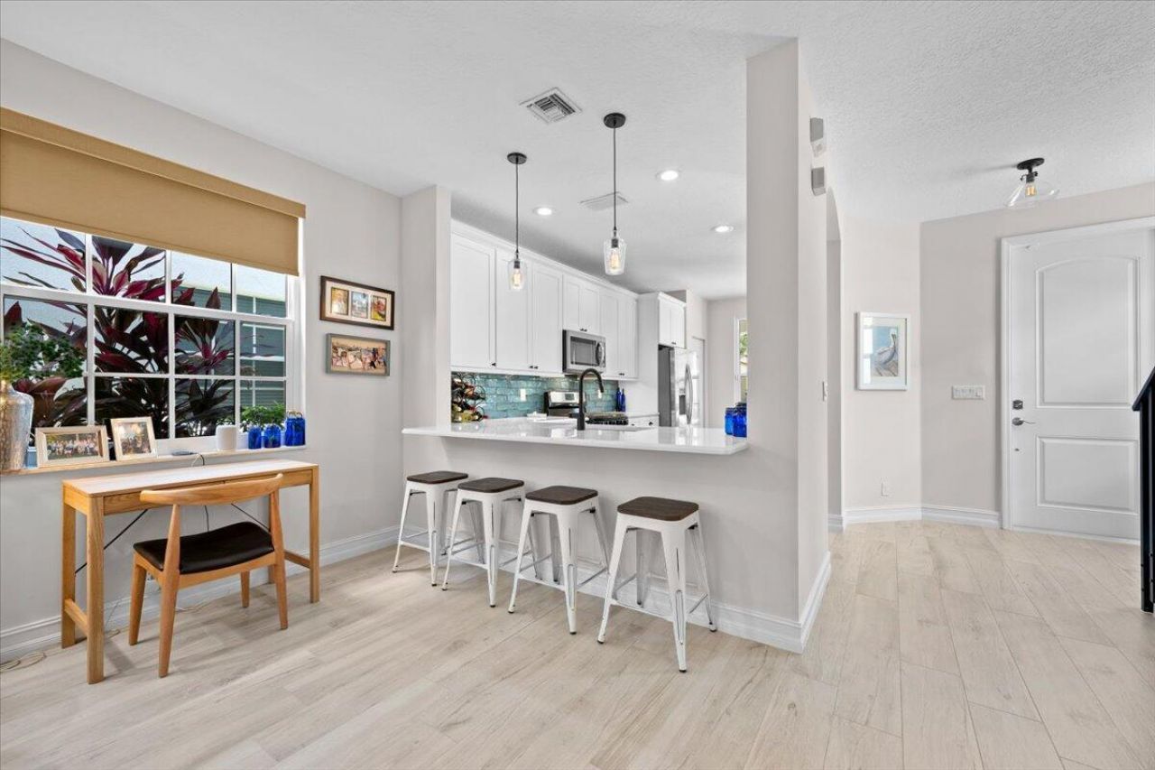 315 September Street, Palm Beach Gardens, FL 33410 Photo