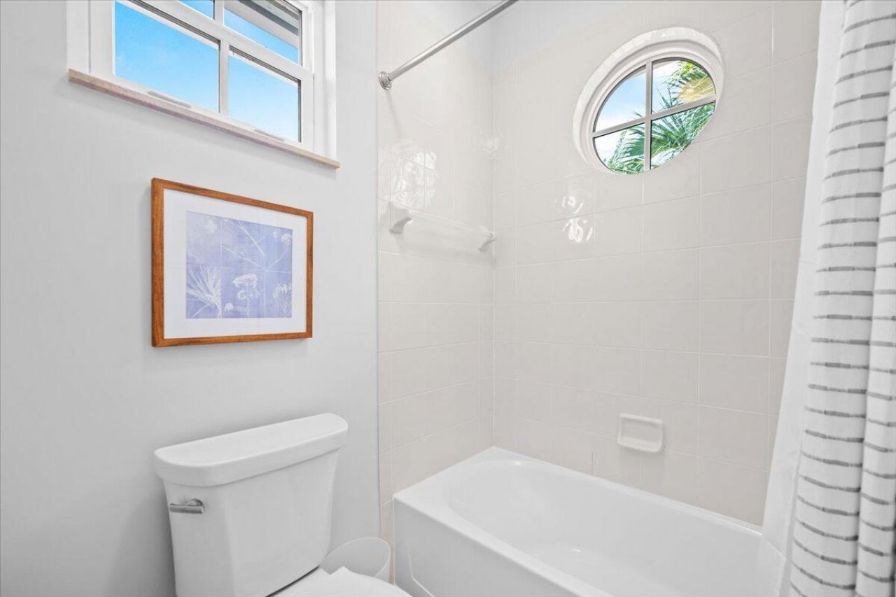 315 September Street, Palm Beach Gardens, FL 33410 Photo