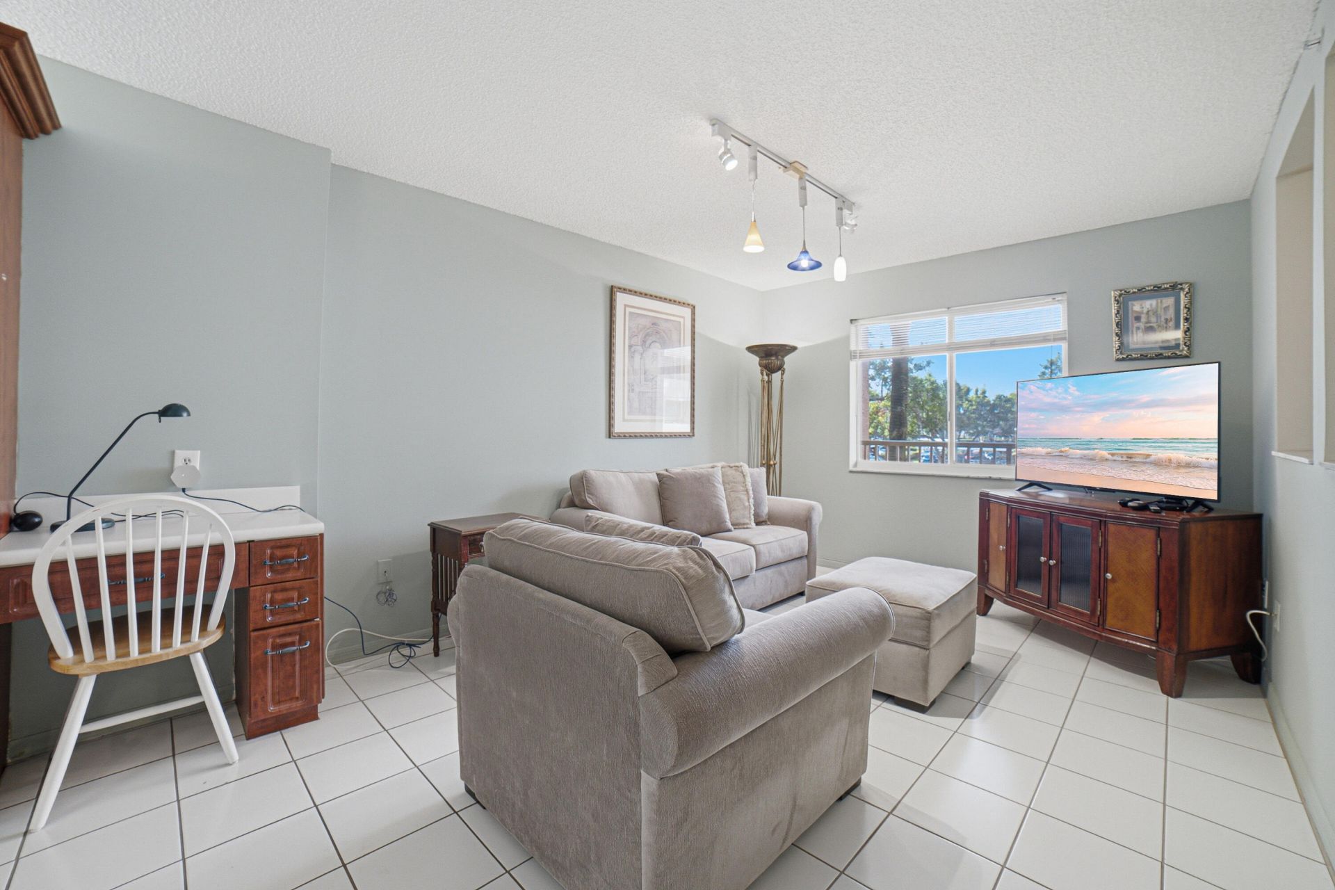 7643 Granville Drive, Unit 210, Tamarac, FL 33321 Photo