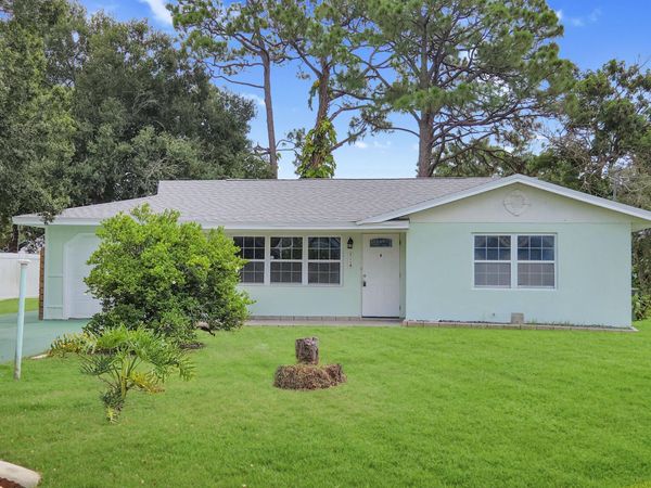 5114 MYRTLE Drive, Fort Pierce, FL 34982