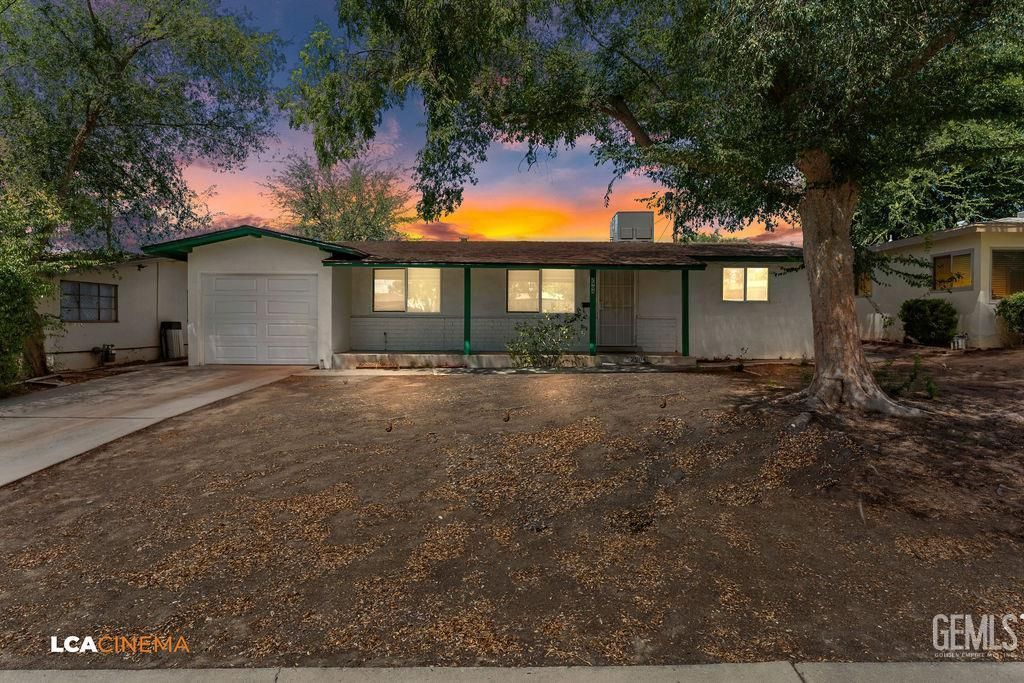 2904 Idaho Street, Bakersfield, CA 93305 Main Photo