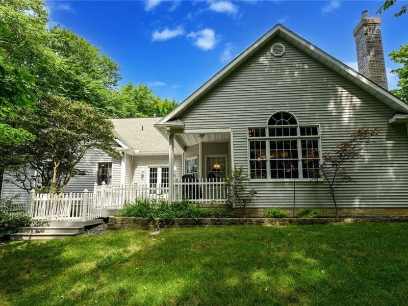 37 W Maple Drive, Seville, OH 44273 Photo 8