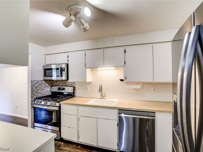 32766 Washington Court , Unit 66, Solon, OH 44139 Photo 12