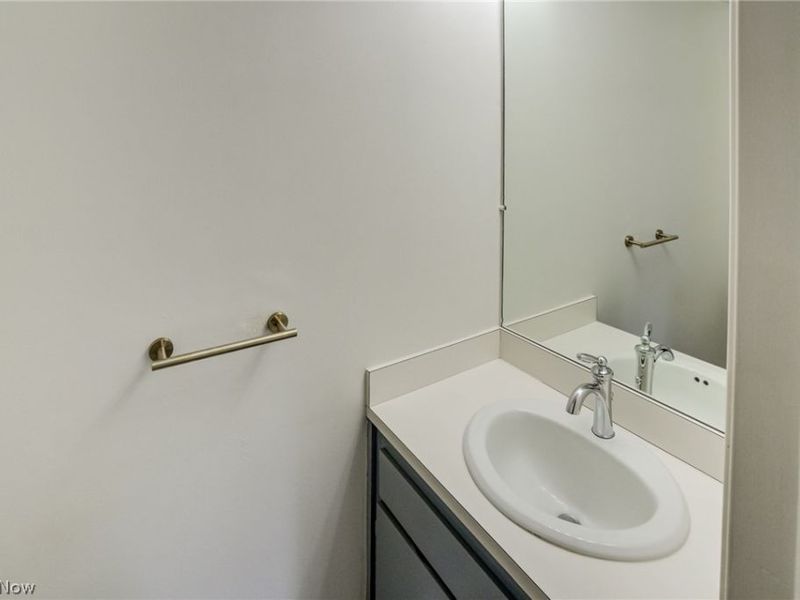 32766 Washington Court , Unit 66, Solon, OH 44139 Photo 14