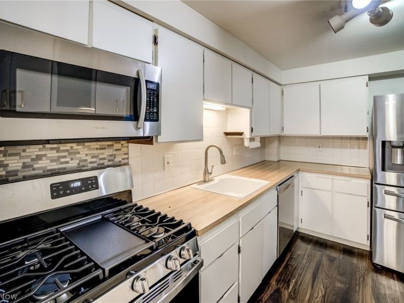 32766 Washington Court , Unit 66, Solon, OH 44139 Photo 9