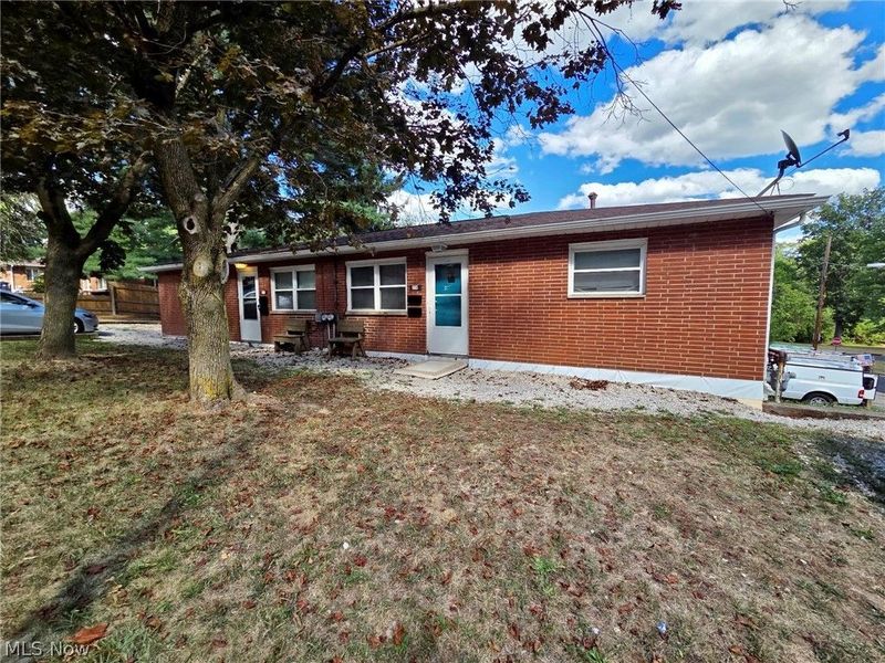 279-281 Cluster Avenue, Akron, OH 44305 Photo 1