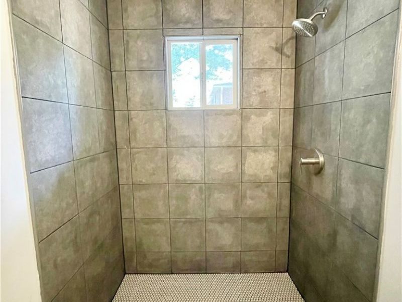 279-281 Cluster Avenue, Akron, OH 44305 Photo 5