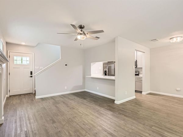 9201 Sedgemoor TRL , Unit B, Austin, TX 78748