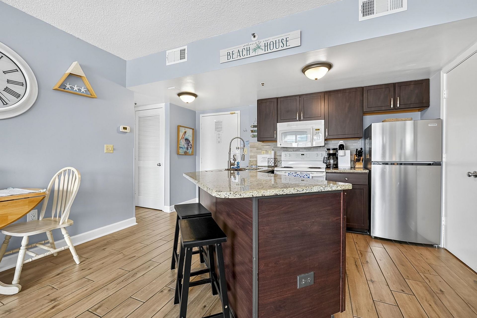 1605 S Ocean Blvd. Photo 8