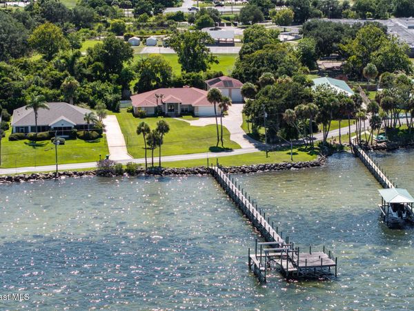 4135 Indian River Drive, Cocoa, FL 32927