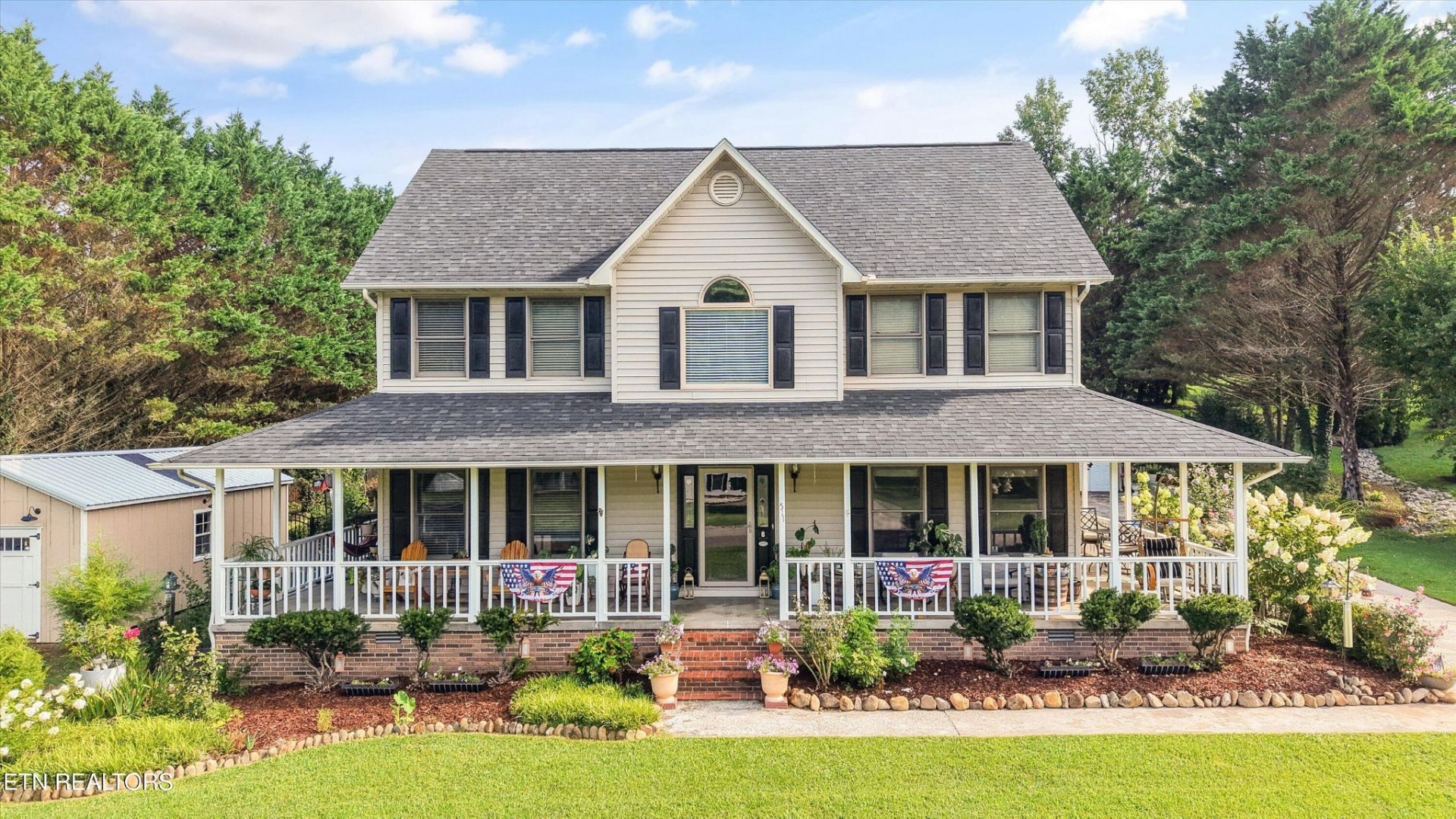 511 Mariner Point Drive , Clinton, TN 37716 Main Photo