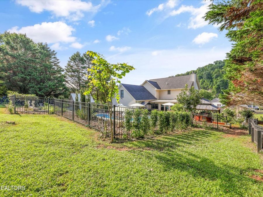 Property Image 16