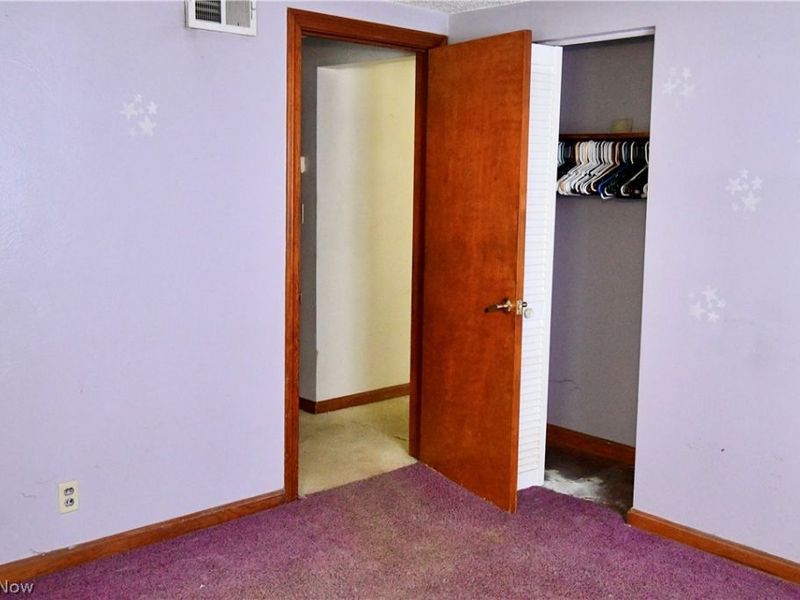 2194 Clearview Avenue NW, Champion, OH 44483 Photo 24