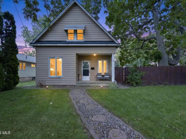 323 S Main Street, Walbridge, OH 43465