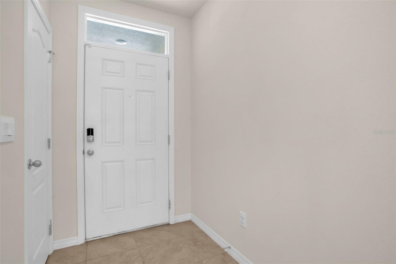 5242 Mahogany Drive, Mount Dora, FL 32757 Photo