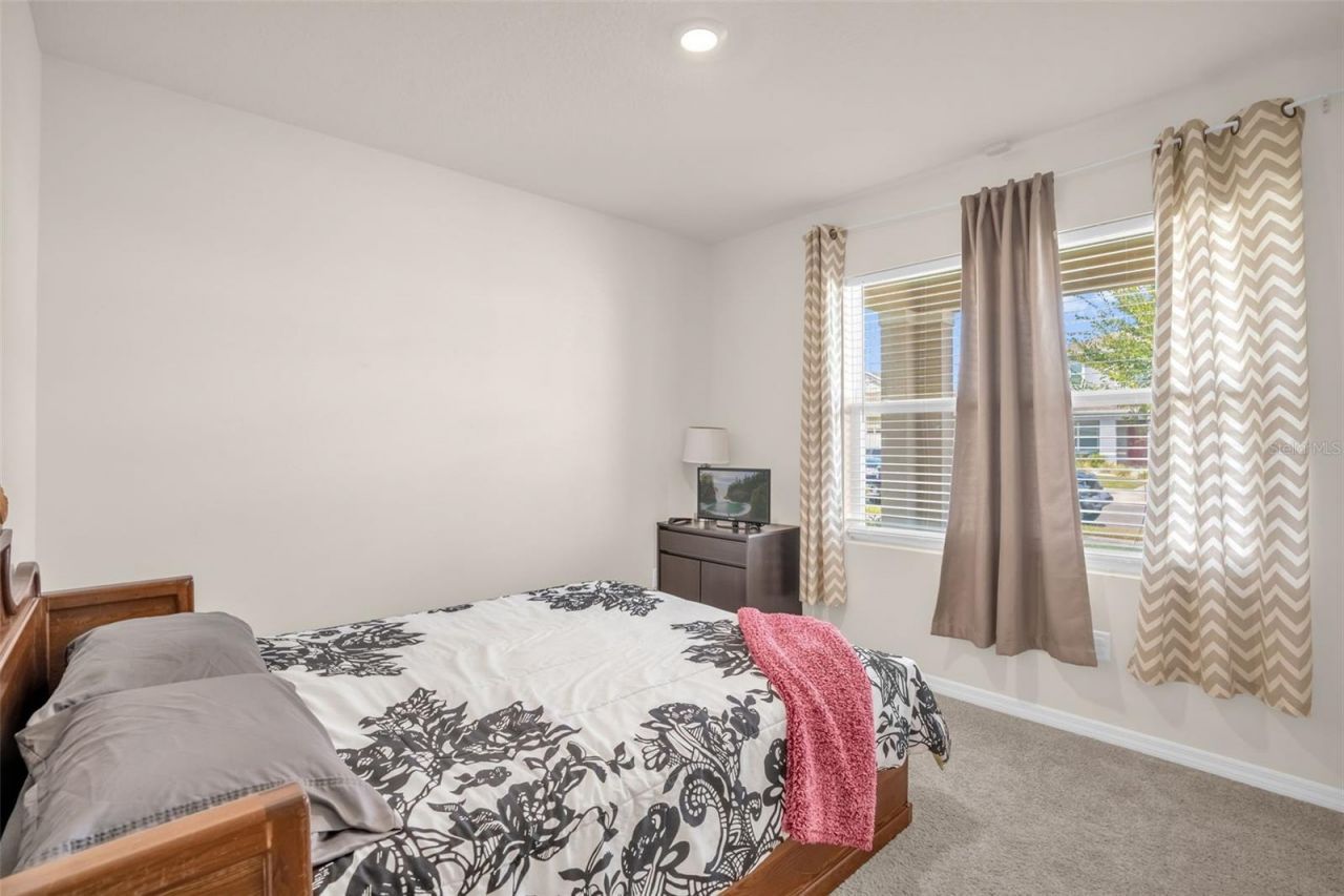 5242 Mahogany Drive, Mount Dora, FL 32757 Photo