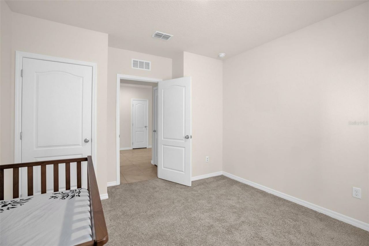 5242 Mahogany Drive, Mount Dora, FL 32757 Photo
