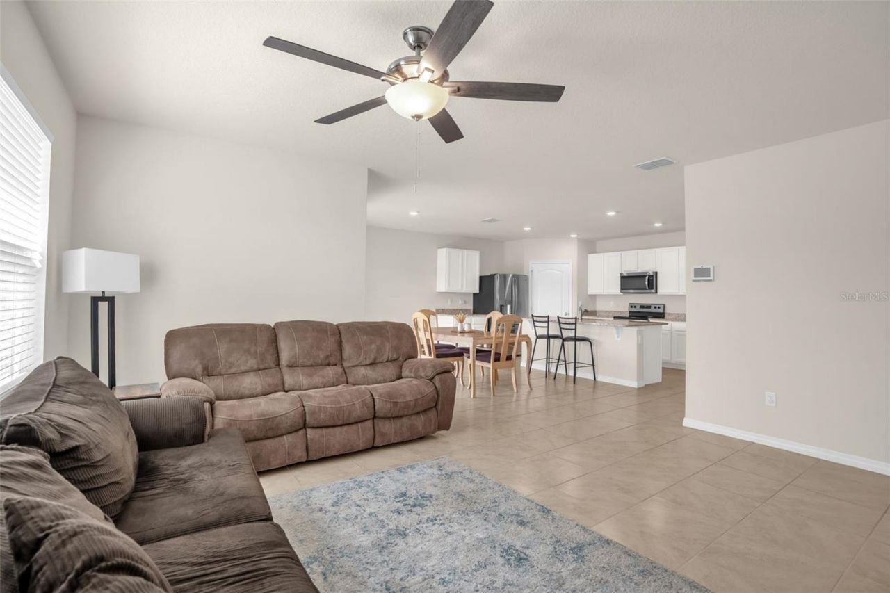 5242 Mahogany Drive, Mount Dora, FL 32757 Photo