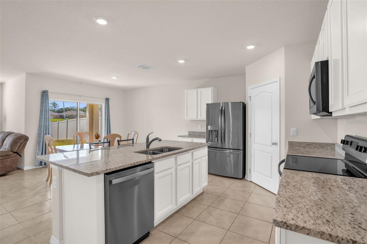 5242 Mahogany Drive, Mount Dora, FL 32757 Photo