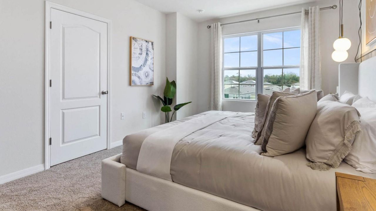 1604 Swan Swim Drive, Davenport, FL 33837 Photo