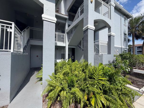 9645 NW 1st Ct, Unit 1-110, Pembroke Pines, FL 33024