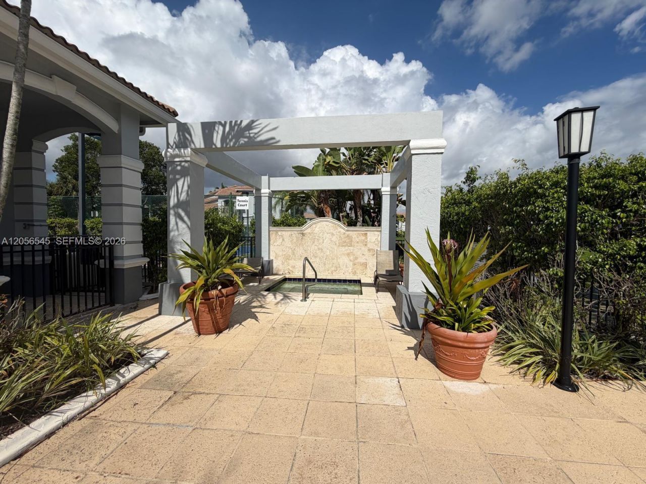 9645 NW 1st Ct, Unit 1-110, Pembroke Pines, FL 33024 Photo
