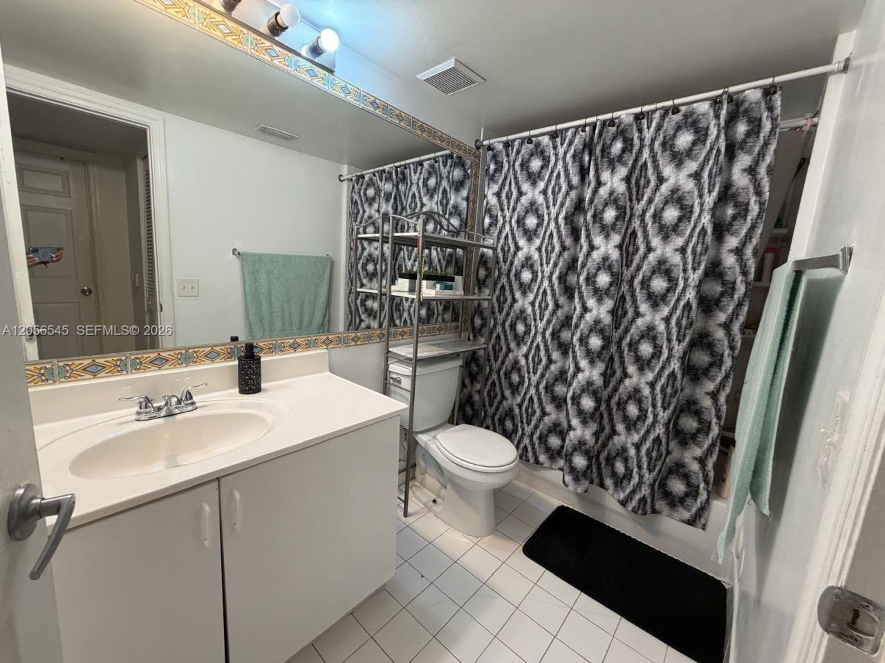 9645 NW 1st Ct, Unit 1-110, Pembroke Pines, FL 33024 Photo