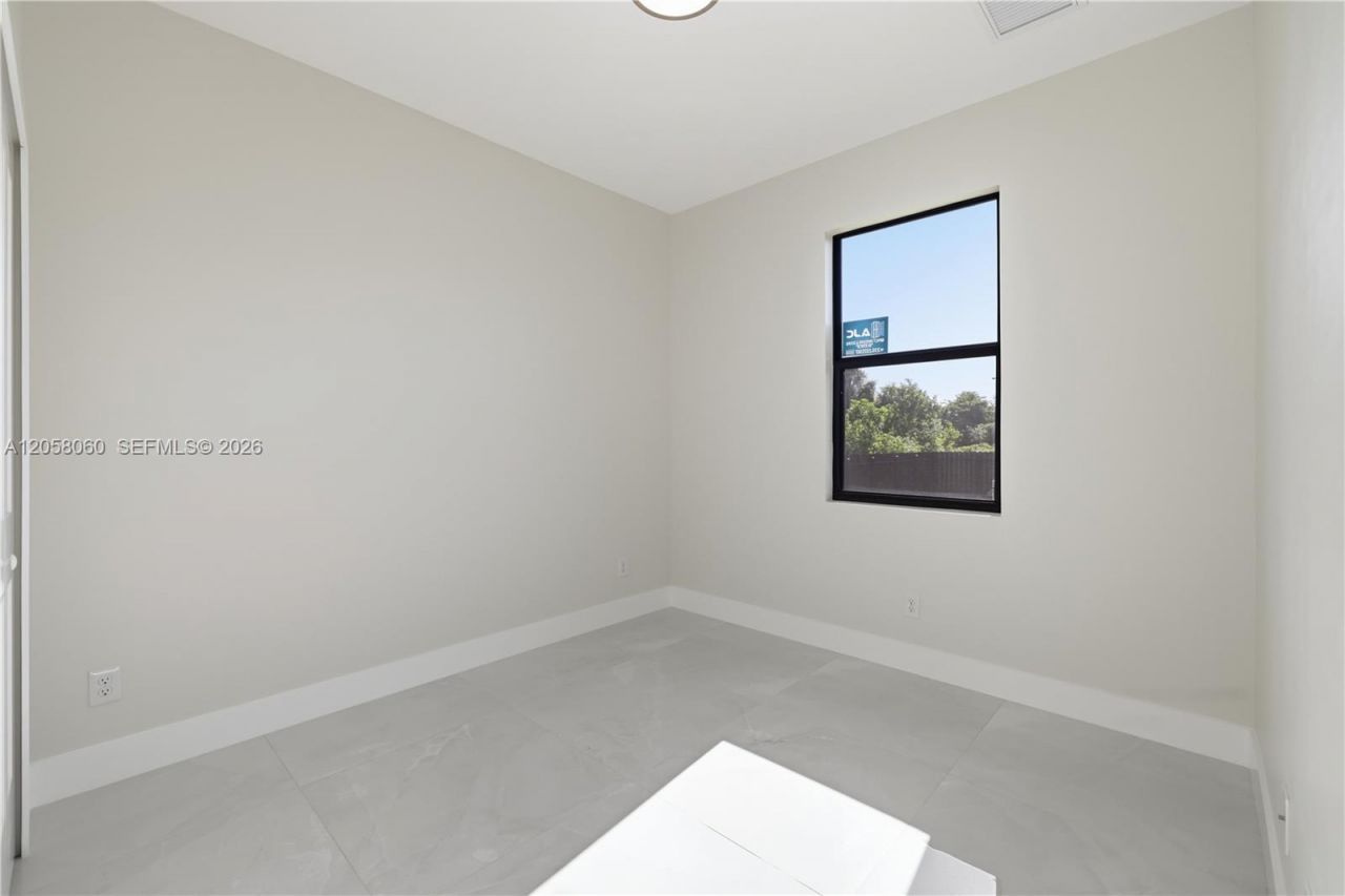 707 Bahama Ave S, Lehigh Acres, FL 33974 Photo