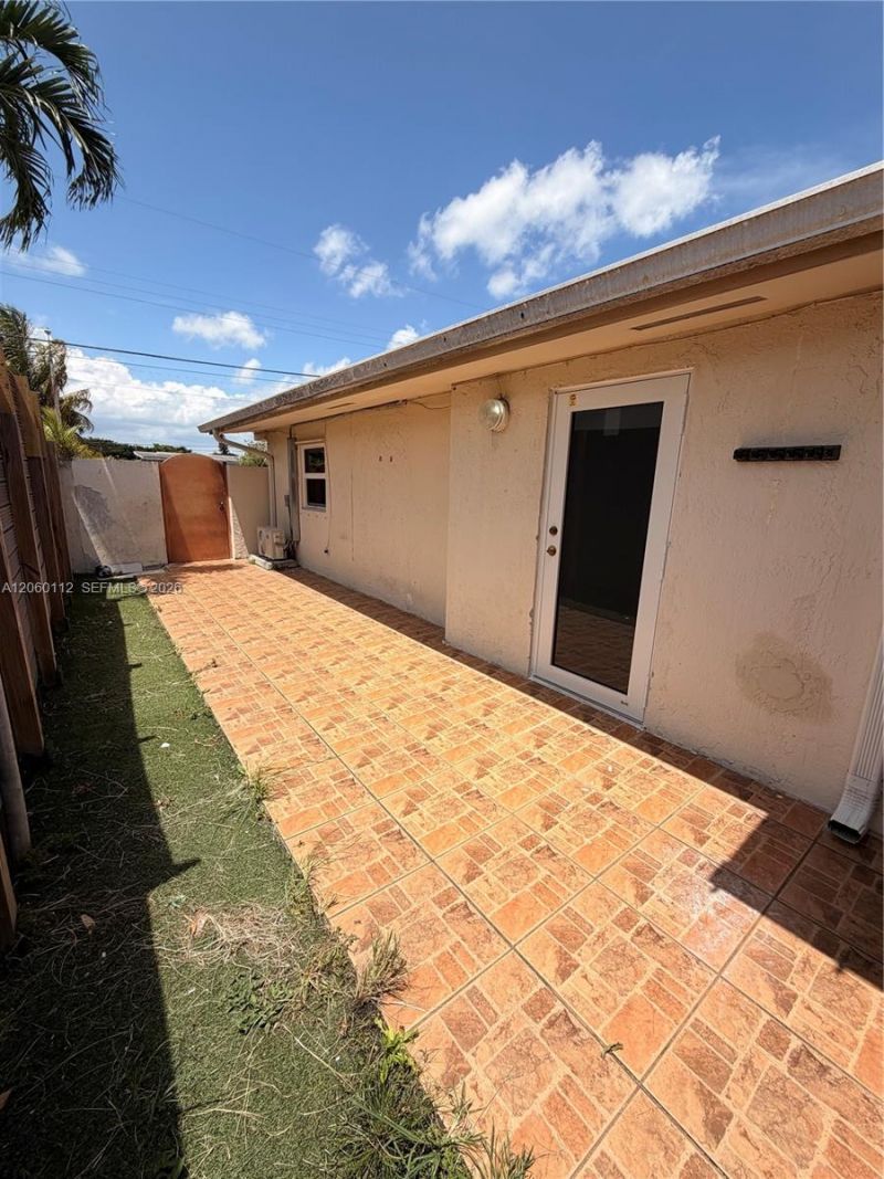 11470 SW 57th Ter, Miami, FL 33173 Photo