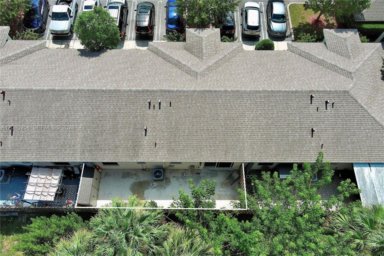 484 NE 4th Ave , Florida City, FL 33034 Photo