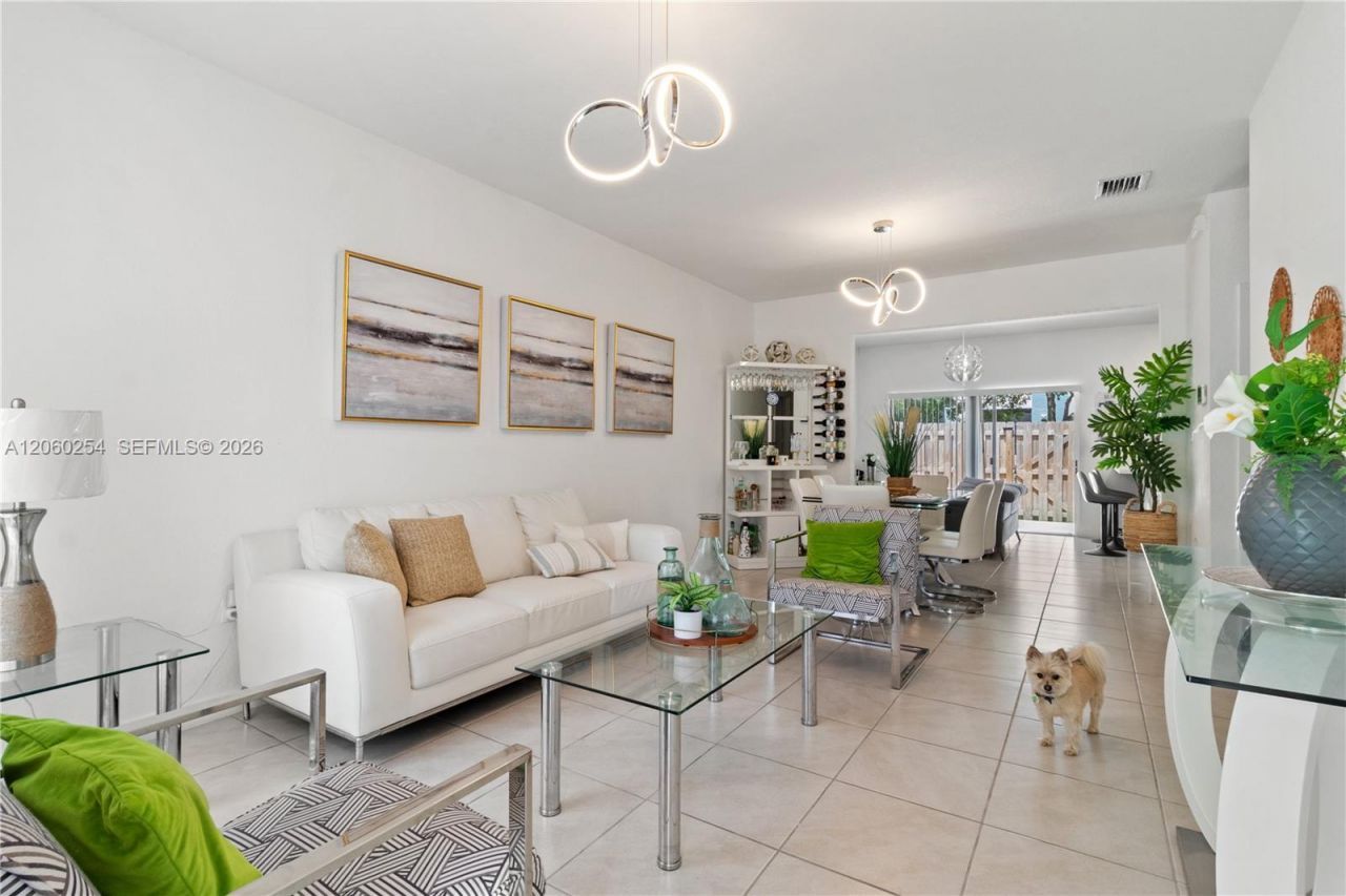 484 NE 4th Ave , Florida City, FL 33034 Photo