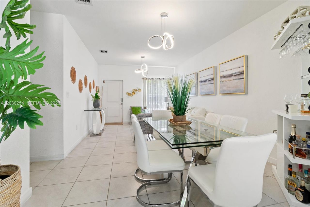 484 NE 4th Ave , Florida City, FL 33034 Photo