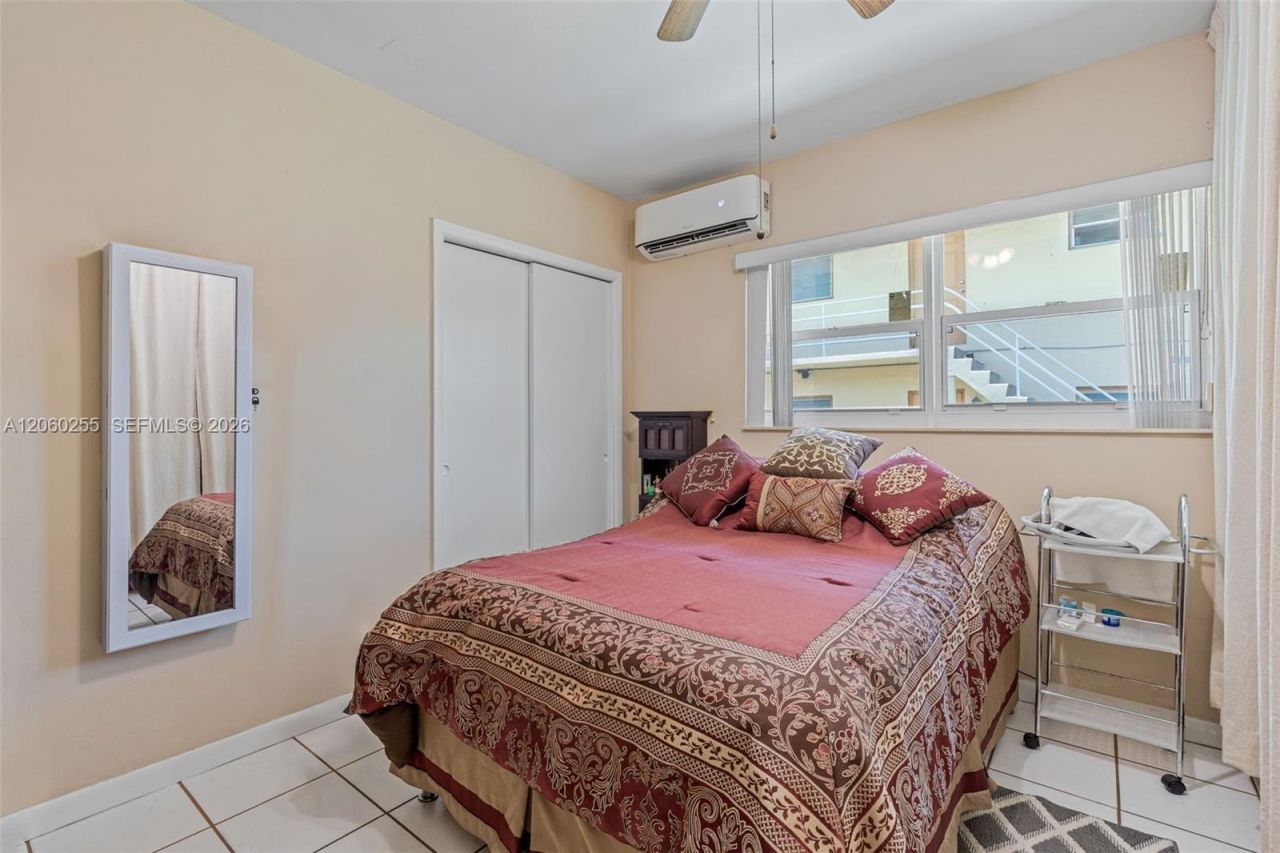4450 W Flagler St , Miami, FL 33134 Photo