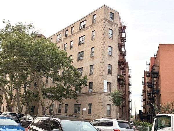 70-35 Broadway , Unit C19, Jackson Heights, NY 11372