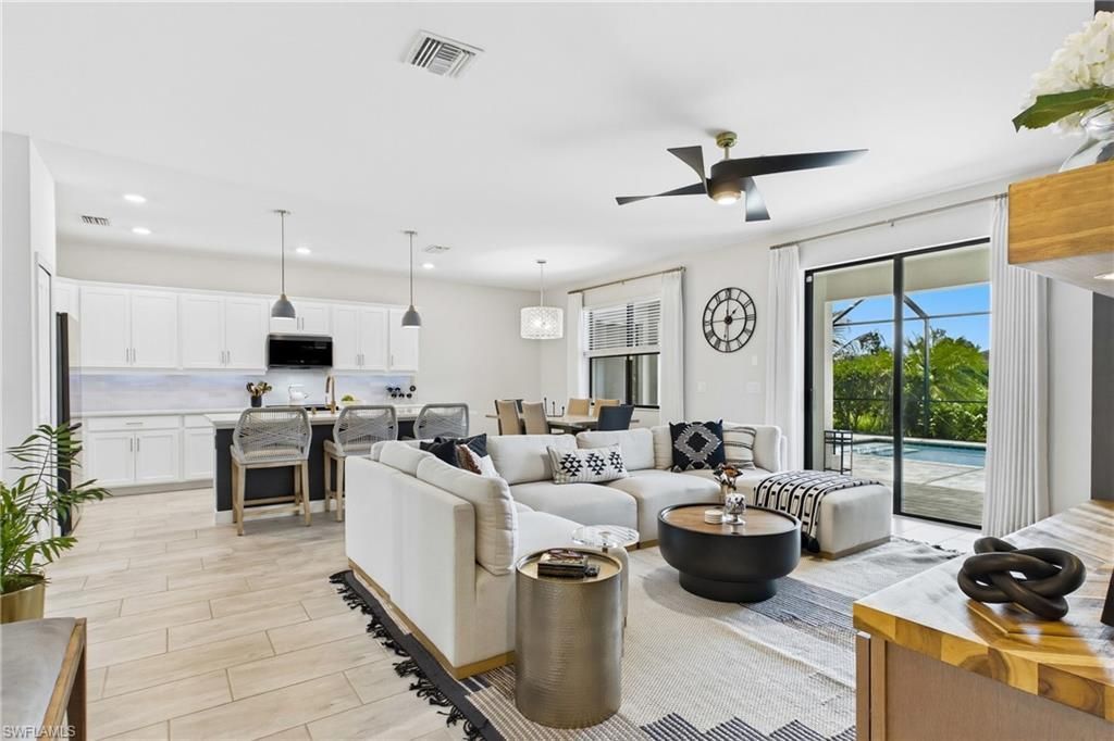 13883 Pine Lodge Ln, Fort Myers, FL 33913 Photo