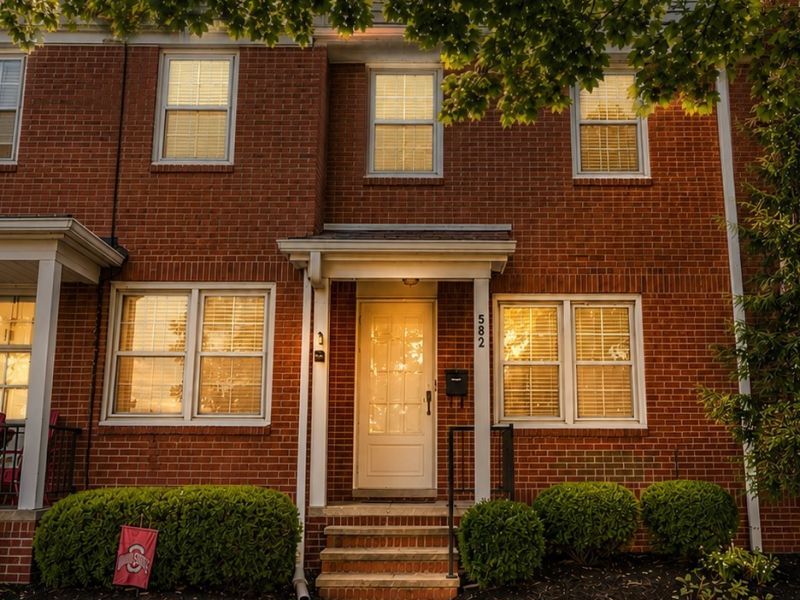 2752 Wooster Road, Rocky River, OH 44116 Photo 2