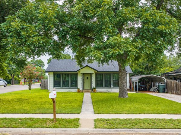 348 MULBERRY ST, Uvalde, TX 78801