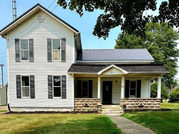 201 E Maple Street , Liberty Center, OH 43532