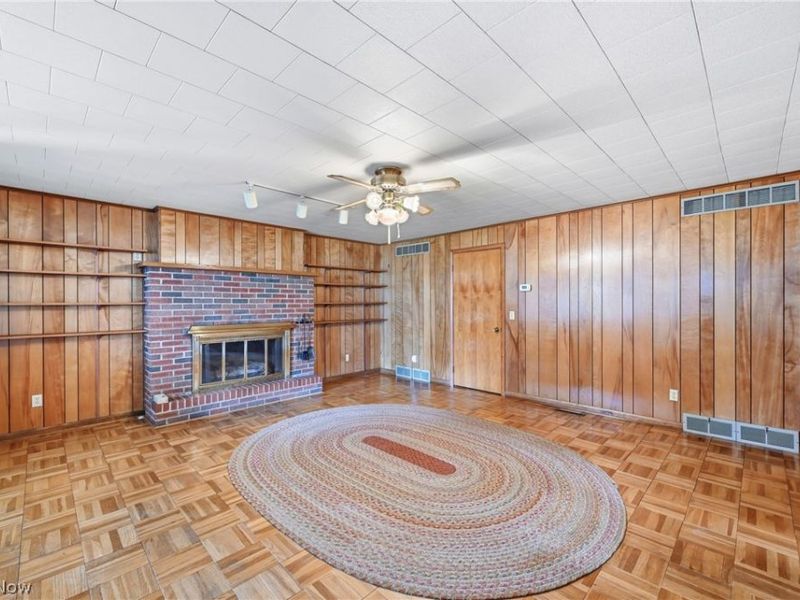 2325 North Road , Warren, OH 44483 Photo 15