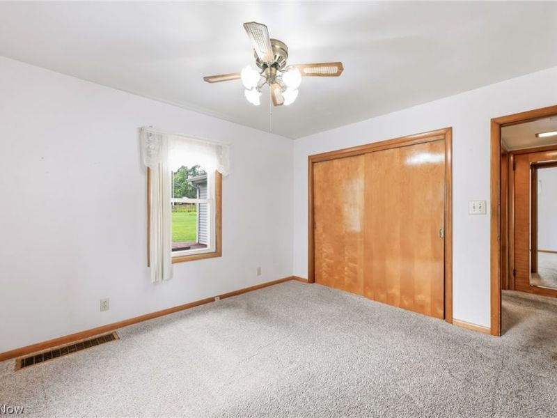 2325 North Road , Warren, OH 44483 Photo 18
