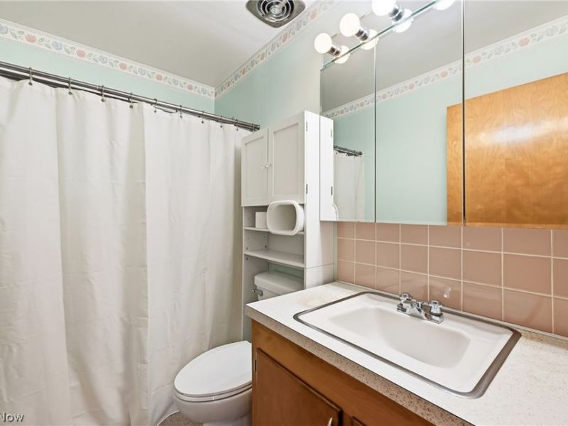 2325 North Road , Warren, OH 44483 Photo 19