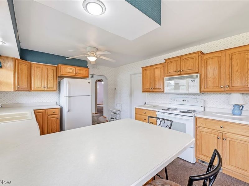 2325 North Road , Warren, OH 44483 Photo 7
