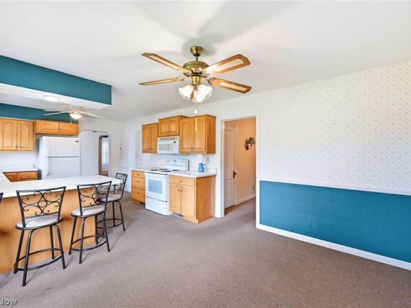 2325 North Road , Warren, OH 44483 Photo 9