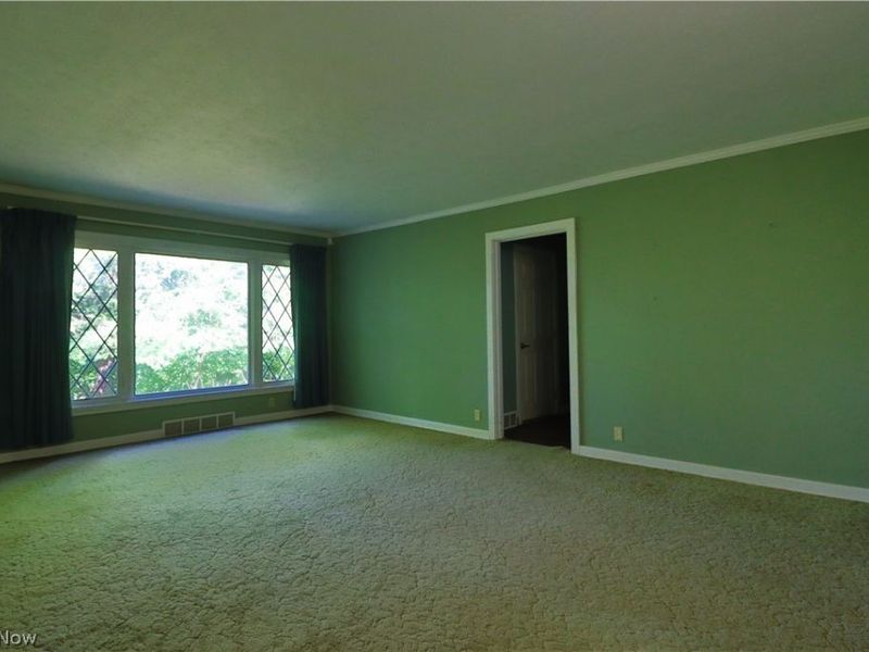 40 Wintergreen Hill Drive , Painesville, OH 44077 Photo 13