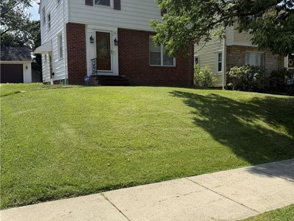 1830 Beverly Hills Drive, Euclid, OH 44117