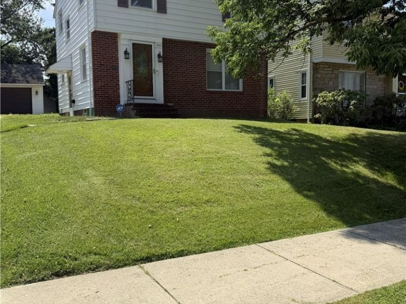 1830 Beverly Hills Drive, Euclid, OH 44117 Photo 1