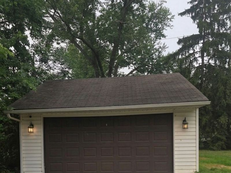 1830 Beverly Hills Drive, Euclid, OH 44117 Photo 2