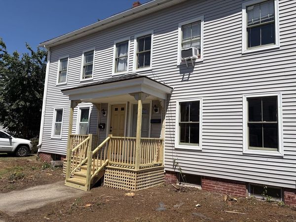 11 Oakdale Pl, Unit 11, Easthampton, MA 01027