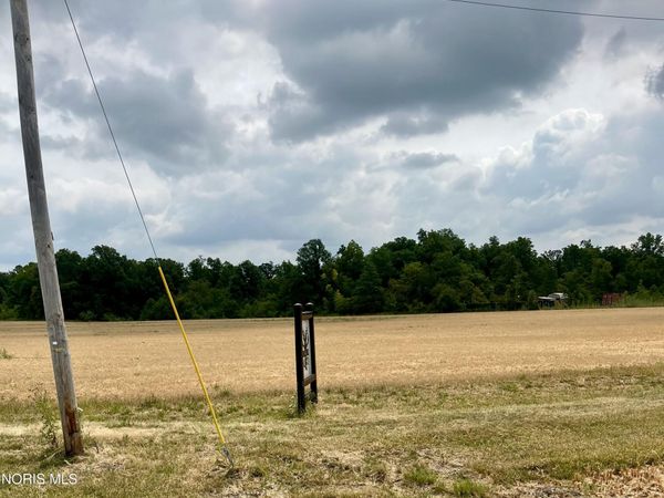 County Road 424 , Defiance, OH 43512