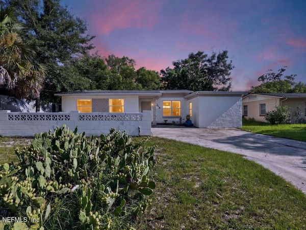 10444 SKYCREST Drive N, Jacksonville, FL 32246